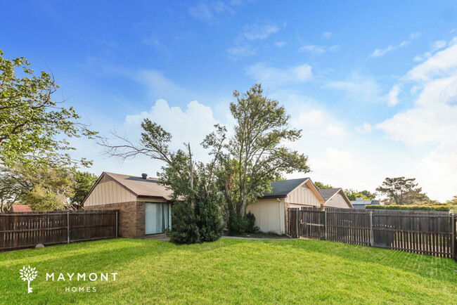 2714 Stevens Point Ln in Dallas, TX - Building Photo - Building Photo