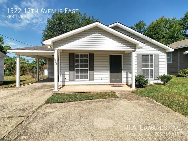 1522 17th Ave E