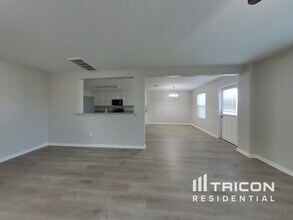 10103 Dawson Hill Lane in Houston, TX - Building Photo - Building Photo