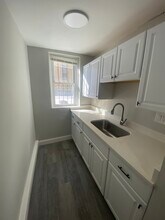 472 Norfolk St, Unit 1 in Boston, MA - Foto de edificio - Building Photo