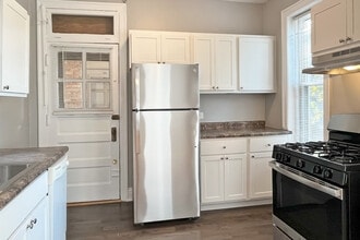 101-111 S. Harvey Ave. and 237-249 South Blvd. in Oak Park, IL - Foto de edificio - Building Photo