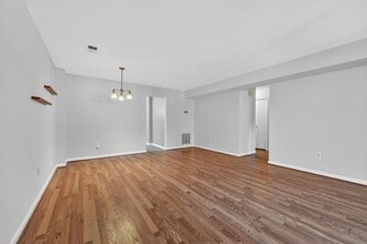 1625 S Barton St in Arlington, VA - Building Photo - Building Photo