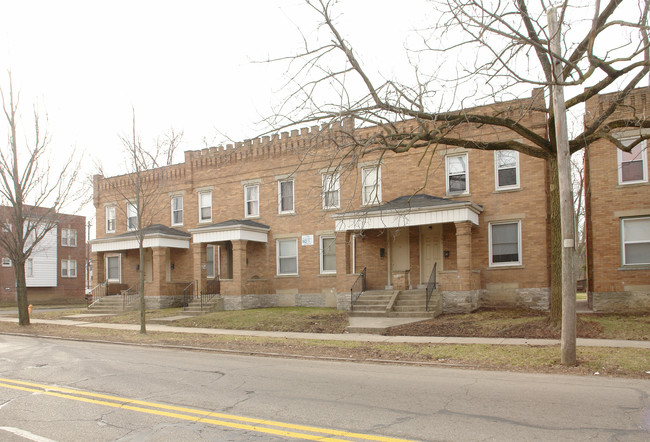 361-369 E 11th Ave in Columbus, OH - Building Photo - Building Photo