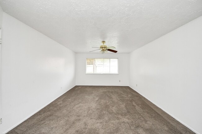 property at 13610 Piney Oaks Dr