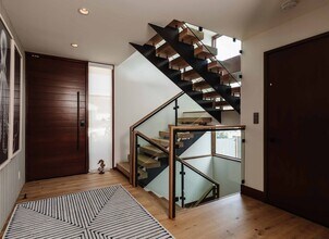 2215 Manhattan Ave in Hermosa Beach, CA - Building Photo - Building Photo