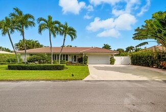 1050 Gulfstream Way in West Palm Beach, FL - Building Photo - Building Photo