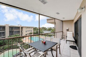 3605 S Ocean Blvd, Unit 312 in South Palm Beach, FL - Building Photo - Building Photo