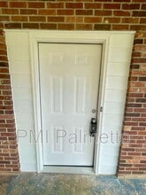 2282 Old Camden Rd in Winnsboro, SC - Foto de edificio - Building Photo