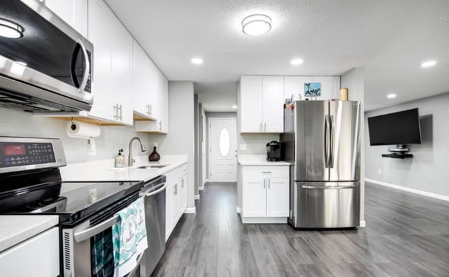 15337 Edgehill Dr in Montclair, VA - Building Photo - Building Photo