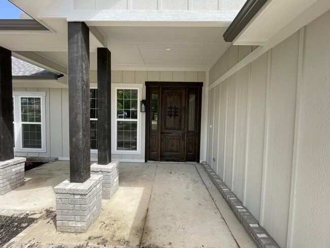115 E 8th St in Weatherford, TX - Building Photo - Building Photo