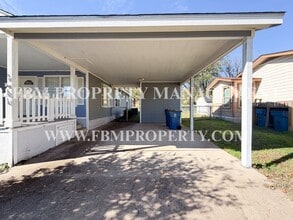 102 Sunset Cir in Alvarado, TX - Building Photo - Building Photo