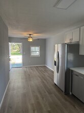 3015 Melody Ln in Pensacola, FL - Building Photo - Building Photo