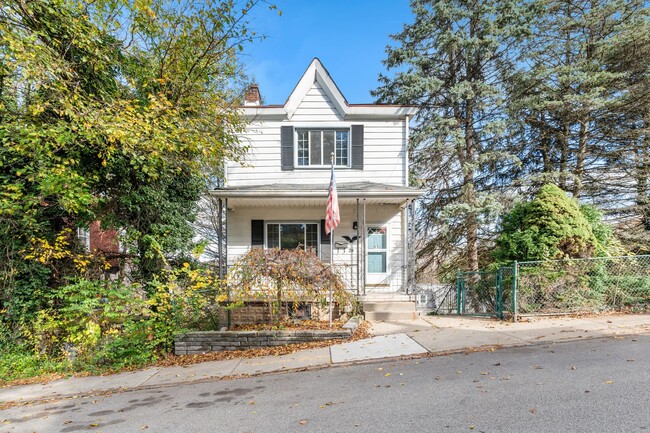 property at 29 Bigelow St