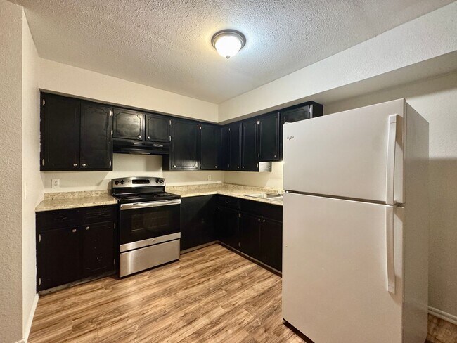 300 Antioch Rd in Cave City, AR - Building Photo - Building Photo