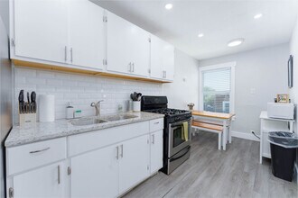 1124 Morgan Ave in Corpus Christi, TX - Building Photo - Building Photo
