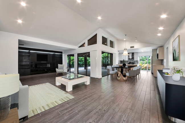 5529 Lakeview Mews Terrace in Boynton Beach, FL - Building Photo - Building Photo