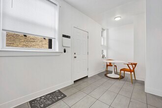 3226 W Potomac Ave in Chicago, IL - Building Photo - Building Photo