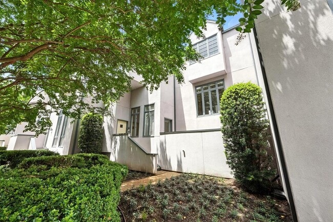 property at 1385 Arlington St