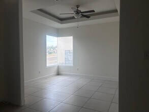 2811 T.S Eliot Dr in Laredo, TX - Building Photo - Building Photo