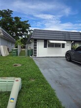 7602 NW 73rd Terrace in Tamarac, FL - Building Photo - Building Photo