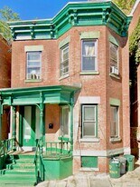 37 Lutheran St in Newburgh, NY - Building Photo