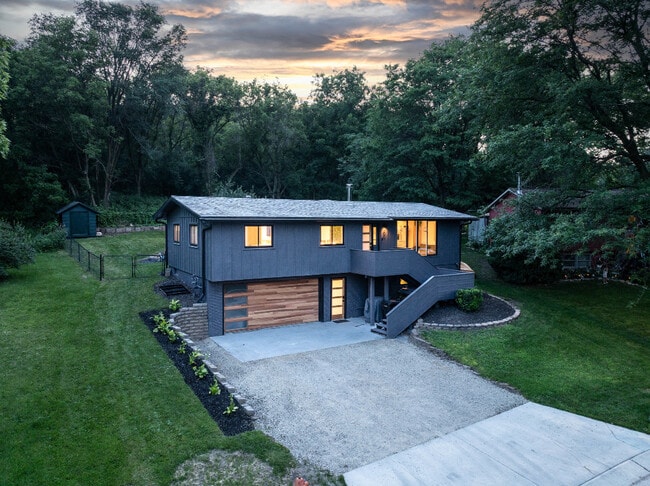 property at 3951 Willow Ct SW