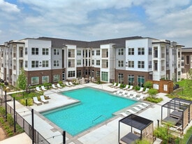 The Merriman in San Marcos, TX - Building Photo