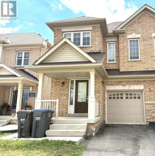 88 Banbridge Cres in Brampton, ON - Building Photo - Building Photo
