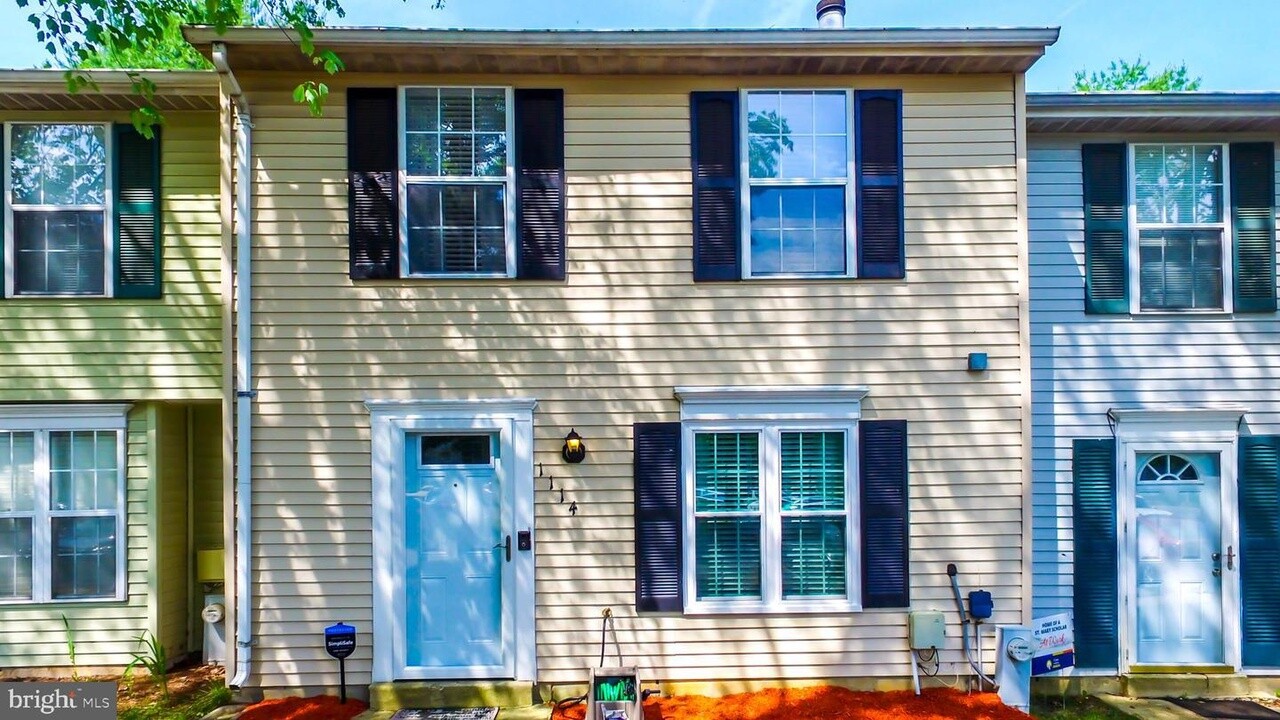 1114 Patriot Ln in Bowie, MD - Building Photo