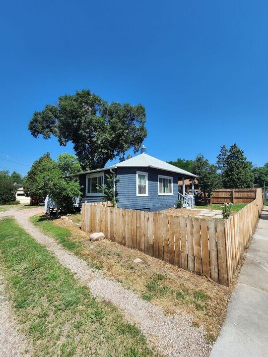 526 N Hancock Ave in Colorado Springs, CO - Building Photo