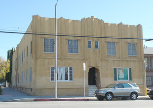 1558 Hillhurst in Los Angeles, CA - Building Photo - Building Photo