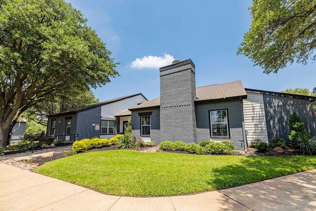 Parks at Treepoint in Arlington, TX - Building Photo - Building Photo