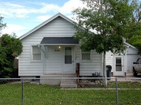 2114 E 11th St in Cheyenne, WY - Building Photo