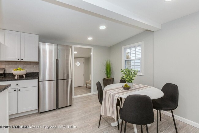 184 S Park Ave in Hazlet, NJ - Building Photo - Building Photo