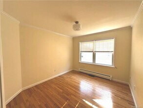 68 Virginia Ave-Unit -1 in Dobbs Ferry, NY - Building Photo - Building Photo