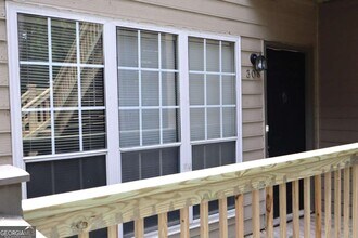 308 Mill Pond Ct SE in Smyrna, GA - Building Photo - Building Photo