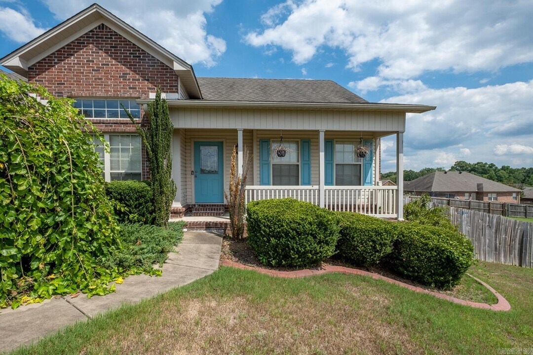 17 Lauren Cove in Cabot, AR - Building Photo