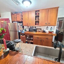 1425 Munger St in Houston, TX - Building Photo