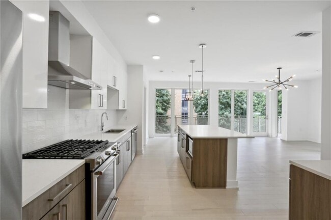 775 Juniper St NE in Atlanta, GA - Building Photo - Building Photo