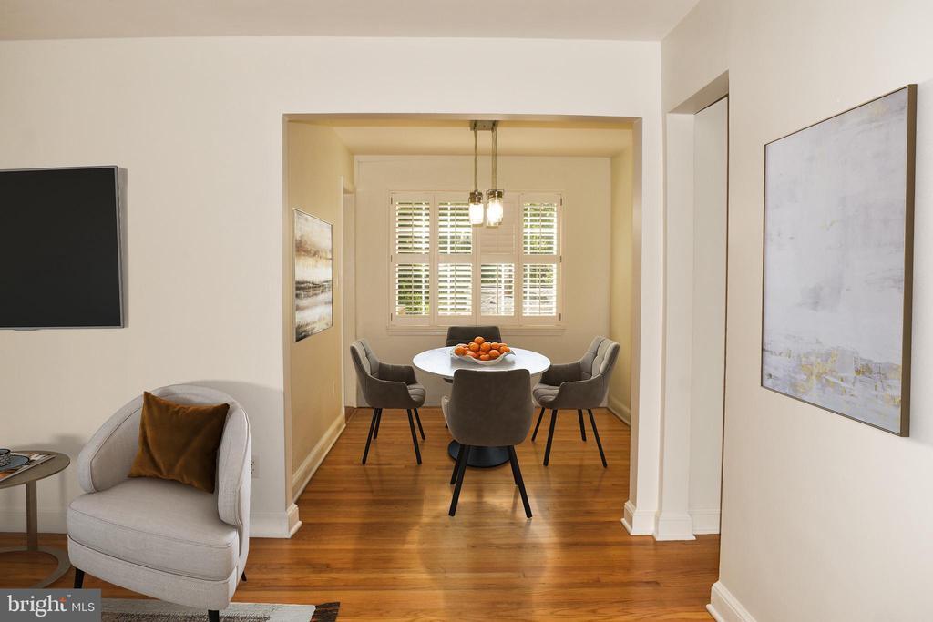 304 Moncure Dr in Alexandria, VA - Building Photo