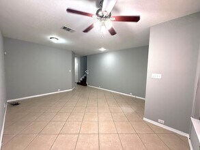 13119 S Bellaire Estates Dr in Houston, TX - Building Photo - Building Photo