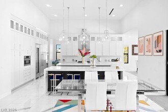 4315 N Dapple Gray Rd in Las Vegas, NV - Building Photo - Building Photo