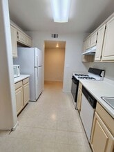 10169 Rolling Tree St in Las Vegas, NV - Building Photo - Building Photo
