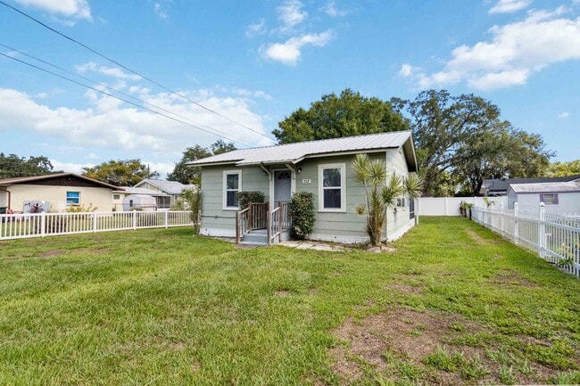 712 4th St in St. Cloud, FL - Building Photo - Building Photo