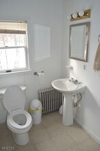 44 Fairmount Ave-Unit -5 in Chatham, NJ - Building Photo - Building Photo