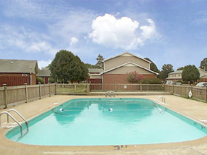 Gallant Place Apartments in Rock Hill, SC - Foto de edificio - Building Photo