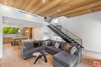 610 S Van Ness Ave in Los Angeles, CA - Building Photo - Building Photo