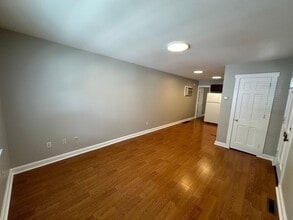 199 E Whittier St in Columbus, OH - Building Photo - Building Photo