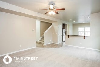 3207 Erwin Trace Dr, Unit 3-3-3318 in Charlotte, NC - Foto de edificio - Building Photo