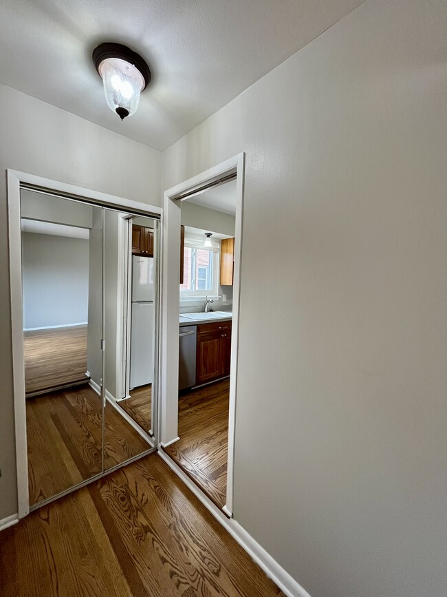 969 Harrison Blvd in Lincoln Park, MI - Building Photo - Building Photo